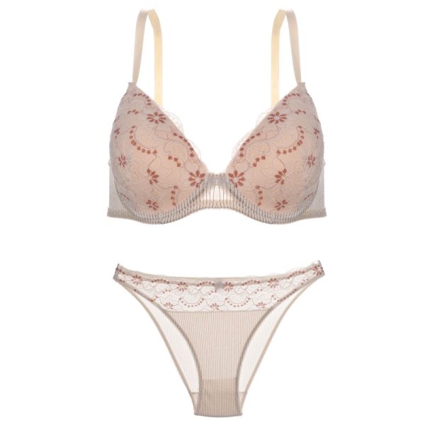 ست لباس زیر زنانه نخودی NBB مدل 4437