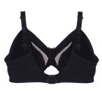 تصویر پشت سوتین مدل 3702 با قزن سه ردیفه و بند قابل تنظیم